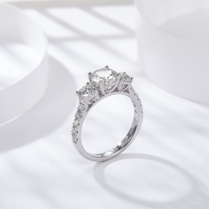 HTOTOH 3 kamień 1 karat D kolo – Moissanite Engagement Ring 1 Carat recenzja i cena